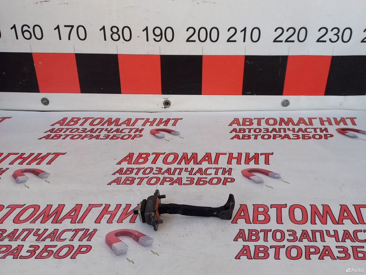 Ограничитель двери задней левой Хендай Элантра 6