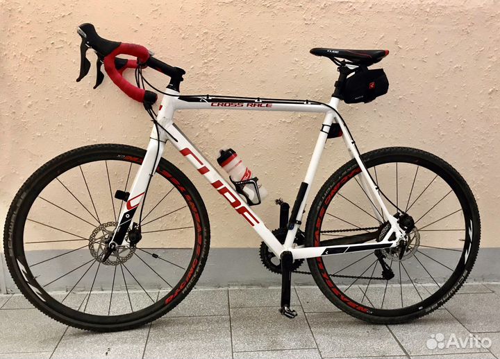 Велосипед циклокросс, Cube Cross Race (2016)