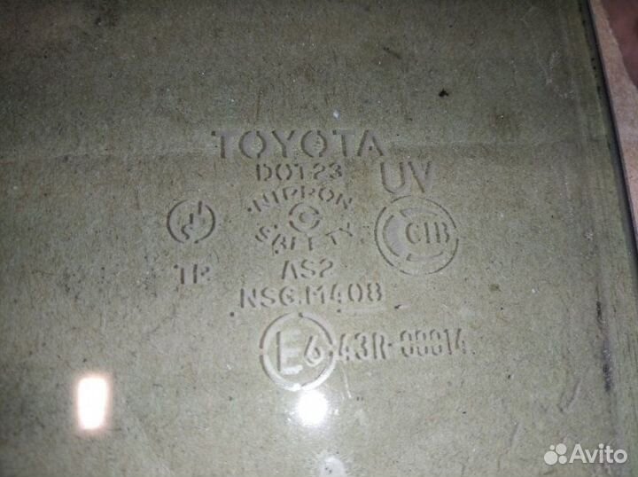 Стекло двери задней заднее левое Toyota Camry XV30