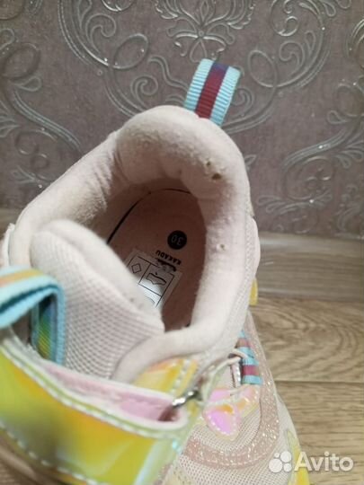 Кроссовки для девочки 30 размер