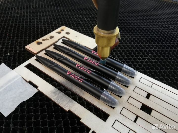 Печать и гравировка на ручках