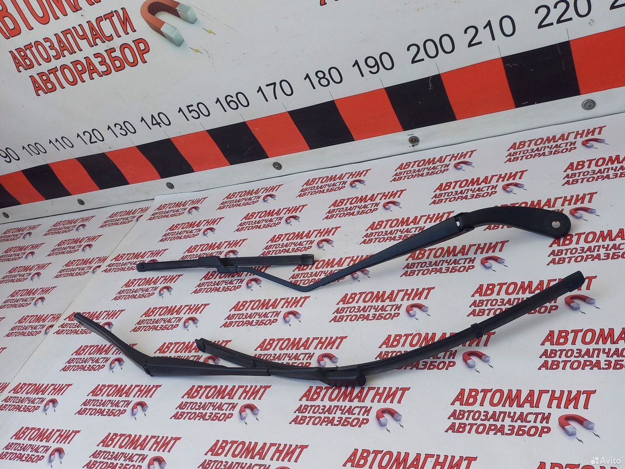 Поводок стеклоочистителя дворник Рено Аркана