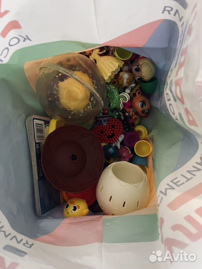 Пакет мелких игрушек