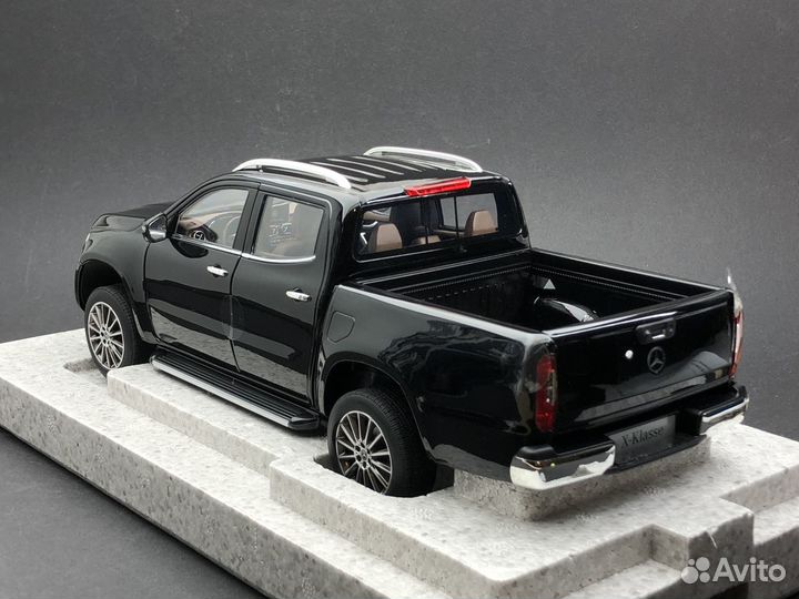 Mercedes-Benz X-Class Norev 1:18