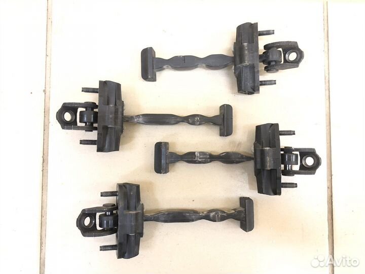 Ограничители дверей Ford Ranger 3 T6