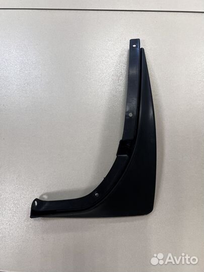 Брызговик задний Шкода A5 BLF 2005-2008