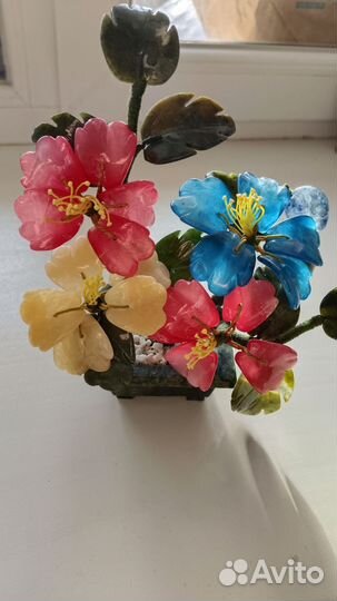 Каменный цветок