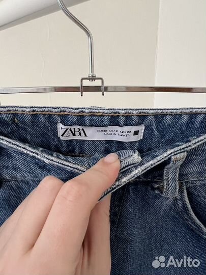 Джинсы Zara