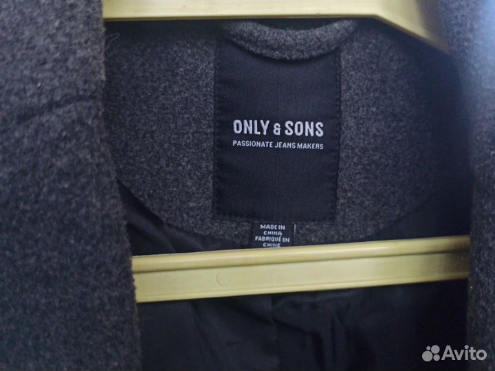 Пальто мужское