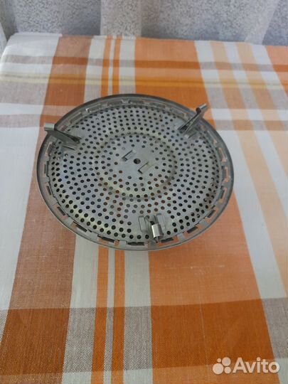 Устройство для готовки продуктов на пару