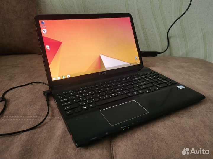 Sony vaio sve151j11v