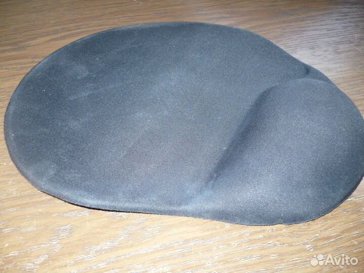 Клавиатура с ковриком и мышкой