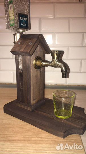 Диспенсер для напитков