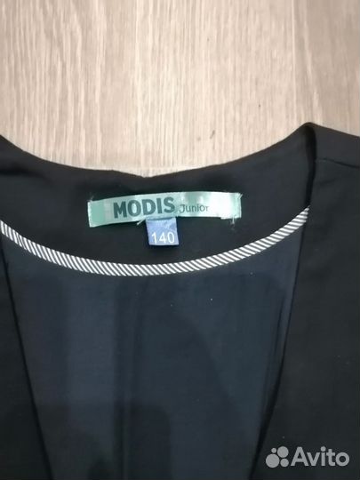 Школьная жилетка