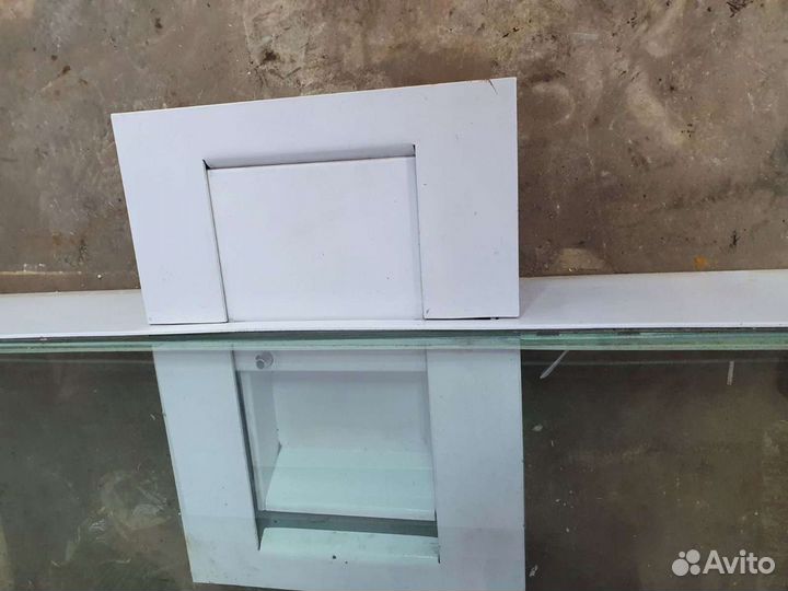 Бронированное окно кассовое