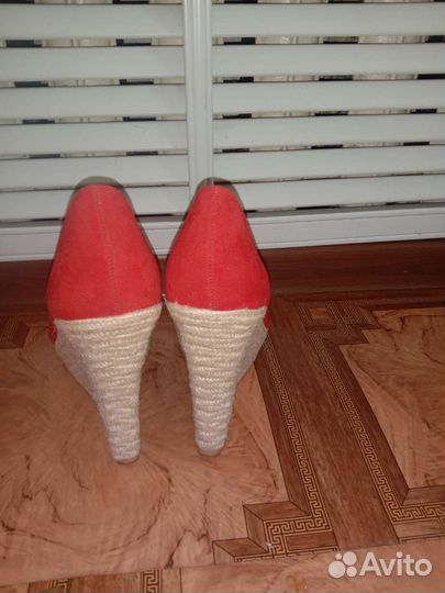 Туфли женские 39 размер