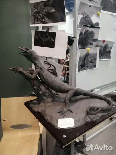 Статуэтка варана