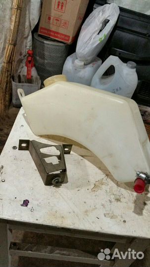 Иж ода бачок