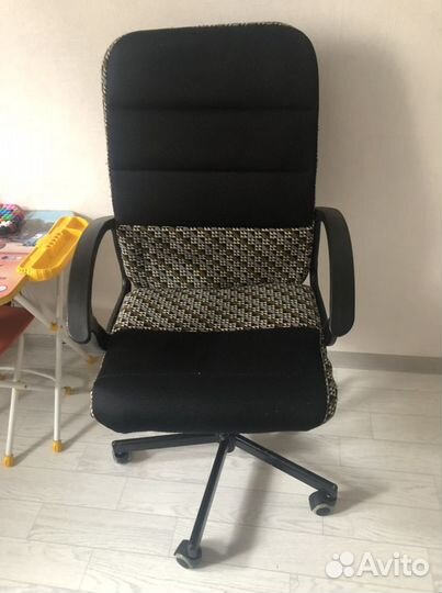 Перетяжка мебели на дому