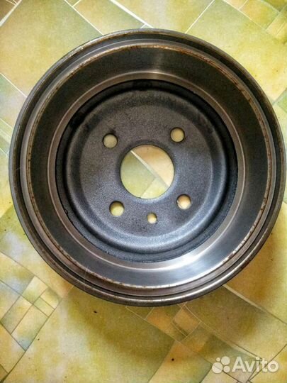 Продам тормозные барабаны