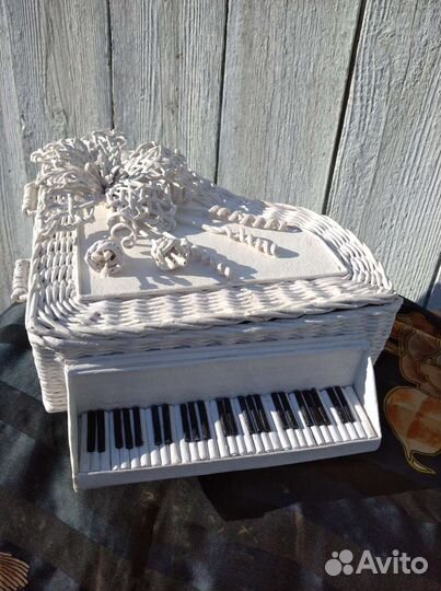 Шкатулка-Рояль