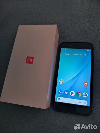 Xiaomi Mi A1 Android One, 4/64 ГБ