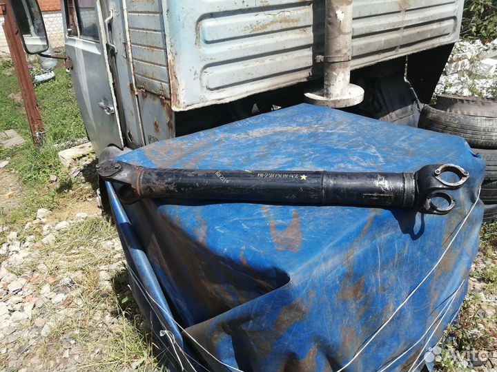 Продам кардан на Зил-131