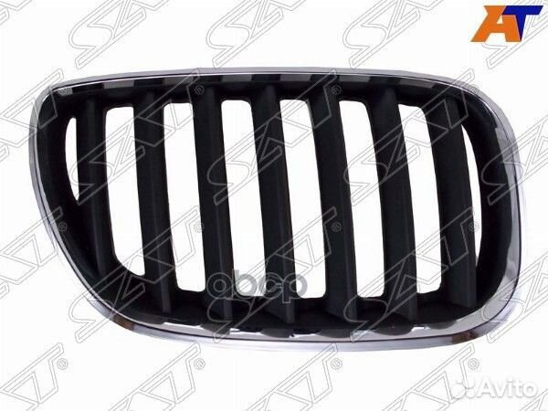 Решетка радиатора BMW X5 03-06 RH черная с хром