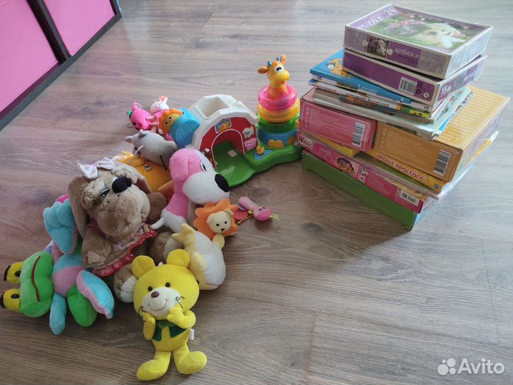 Набор развивающих игрушек (пазлы и книжки)