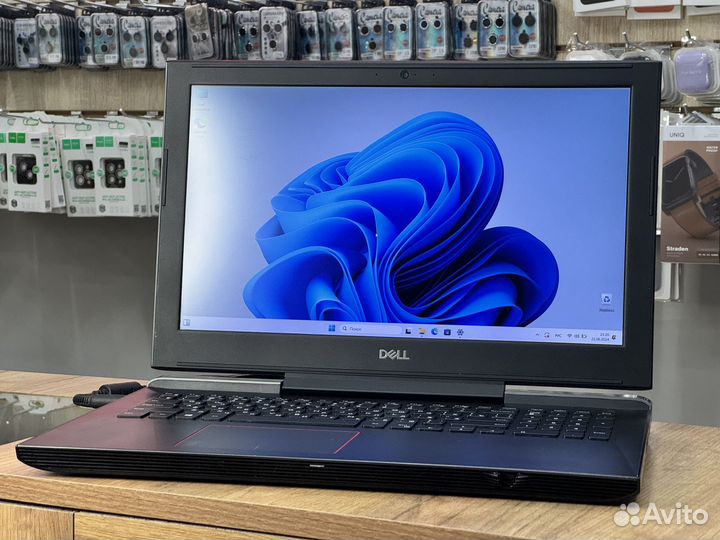 Ноутбук Dell Inspiron 7577