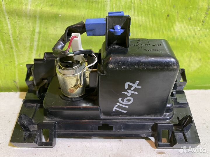 Пепельница передняя Toyota Corolla E15 5544012100