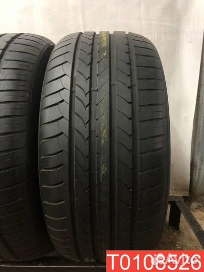 Goodyear EfficientGrip 285/40 R20 104Y