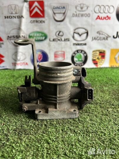 Дроссельная заслонка Renault Megane 1 K7M 2002