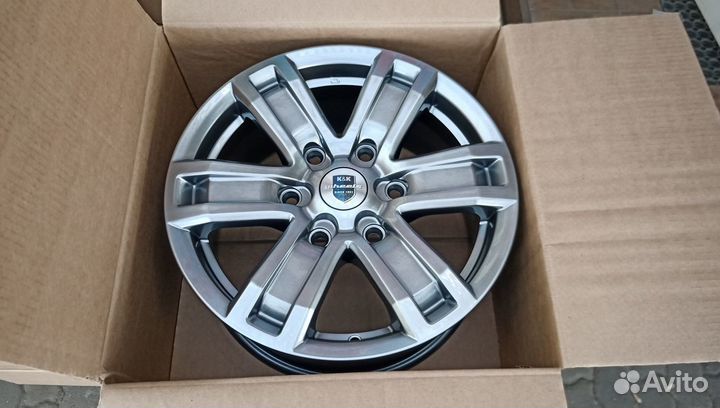 Новые диски R16 на Hyundai Grand Starex (с2011)