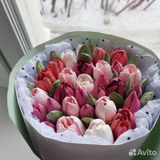 Съедобный букет из зефирных тюльпанов