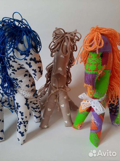 Лошадки текстильные