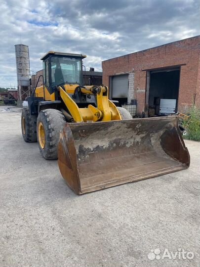 Фронтальный погрузчик SDLG (LGCE) LG952H, 2010