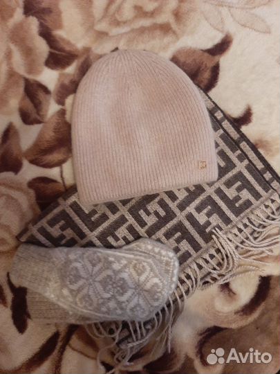 Варежки,шапка и платок