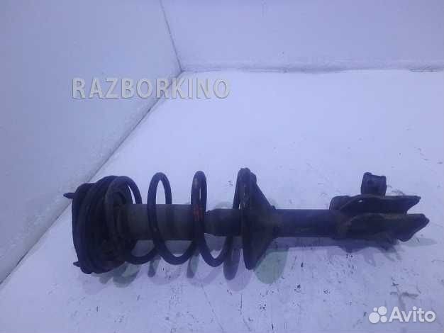 Стойка передняя правая в сборе