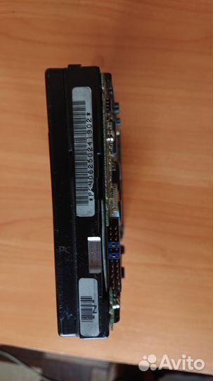 Раритет Жёсткий диск scsi Fujitsu 9 Гб