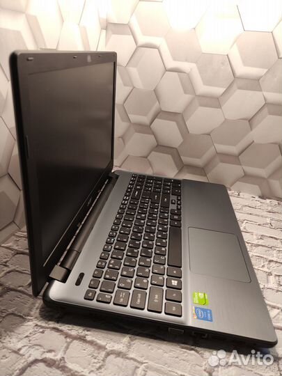 Мощный Аcer intel i5/GeForce/SSD 500GB/15.6 Дюйма