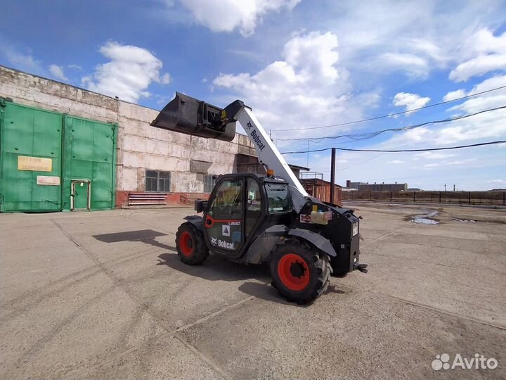 Телескопический погрузчик Bobcat TL26.60, 2020