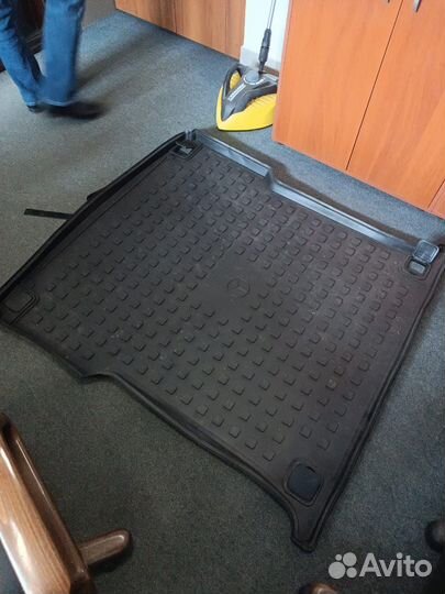 Коврик багажник Mercedes-Benz V-класс