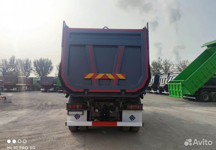 SITRAK C7H 8x4, 2024