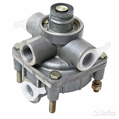 Клапан зил,камаз,маз ускорительный с креплением по