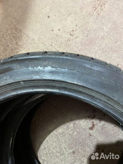 Bridgestone Blizzak Ice 225/45 R19