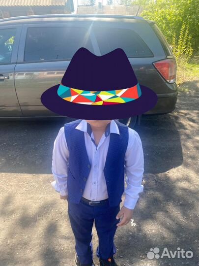 Костюм школьный