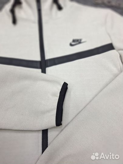 Спортивные костюмы утепленные Nike