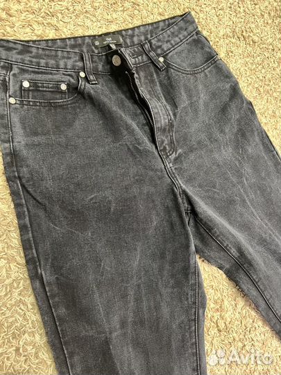 Джинсы