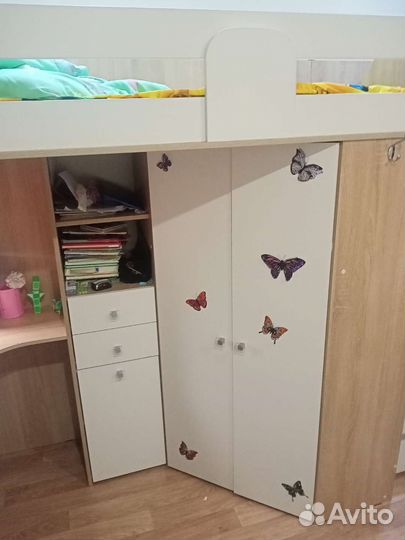 Двухъярусная кровать бу с матрасами